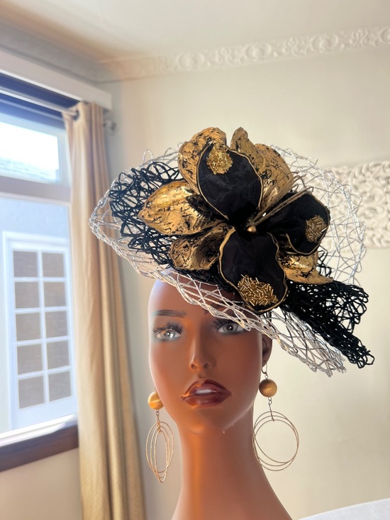 Oversized black and gold glittered flower on a silver and black woven base main image 5